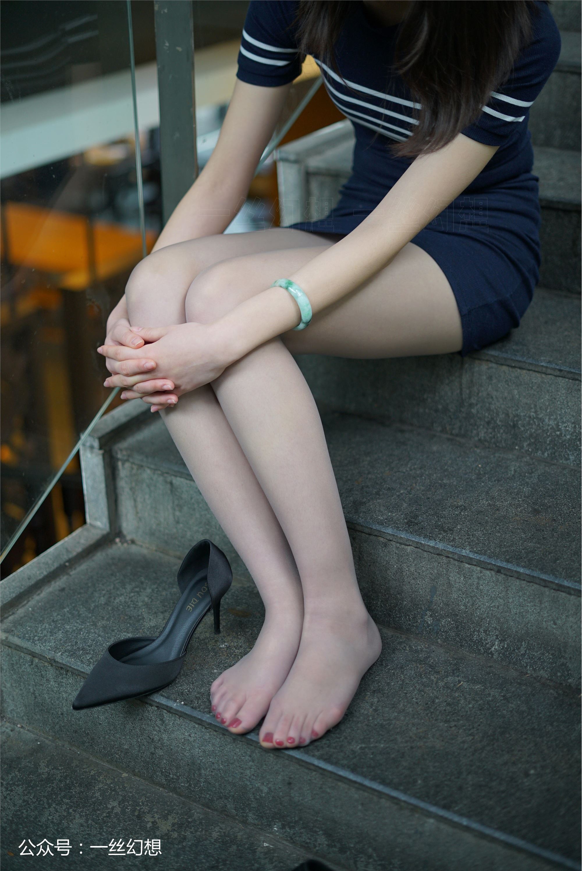 高丝女子图鉴 袜小喵×一丝幻想 NZ056 茜茜